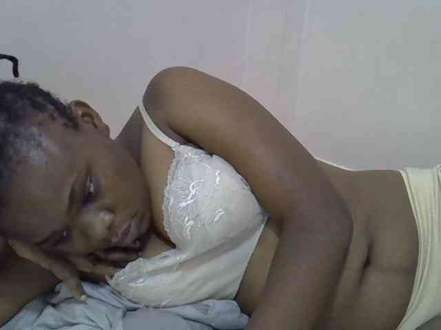 Ebonybootygirl webcam