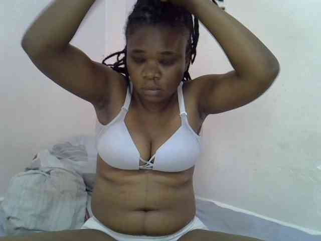 Ebonybootygirl webcam