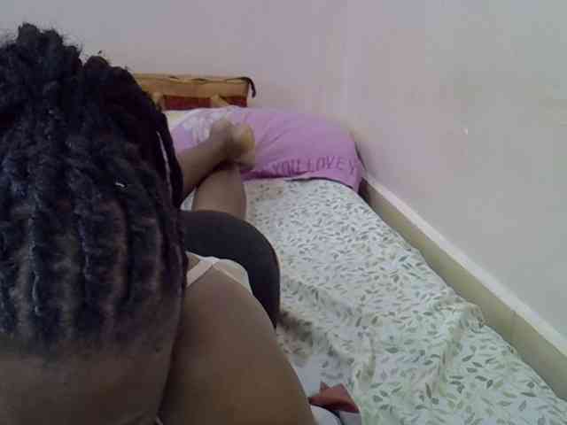 Ebonybootygirl webcam