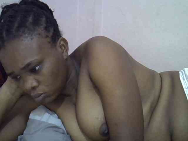 Ebonybootygirl webcam