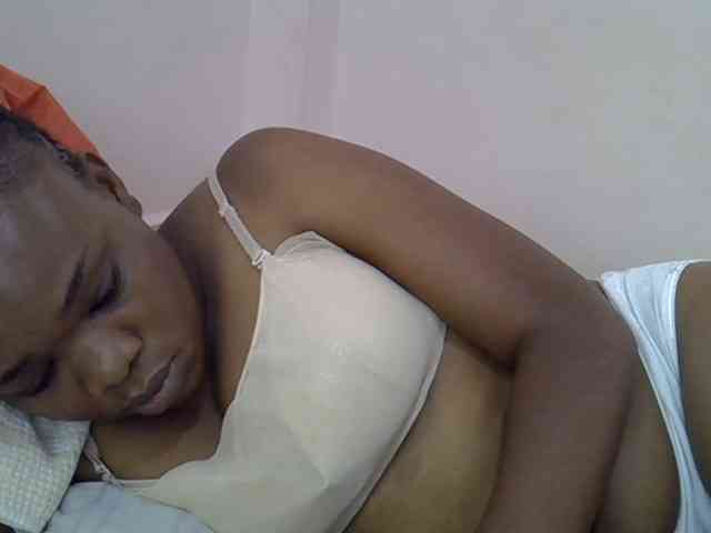 Ebonybootygirl webcam