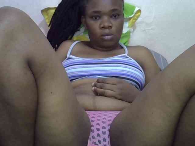 Ebonybootygirl webcam