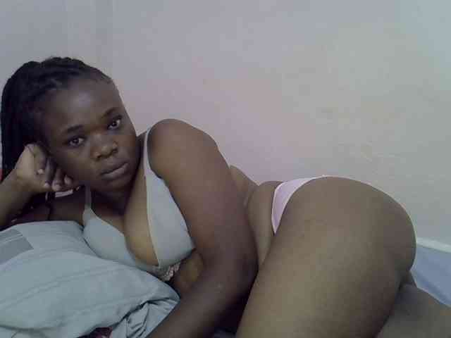 Ebonybootygirl webcam