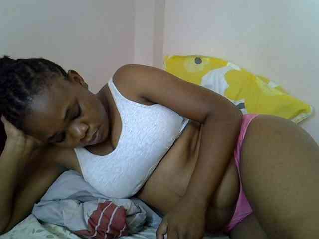 Ebonybootygirl webcam