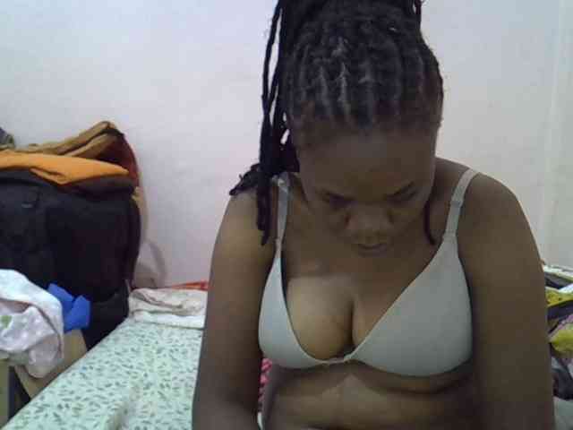 Ebonybootygirl webcam