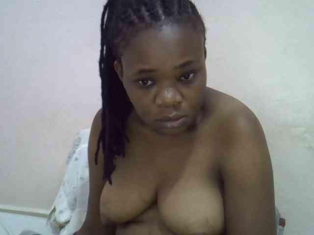 Ebonybootygirl webcam