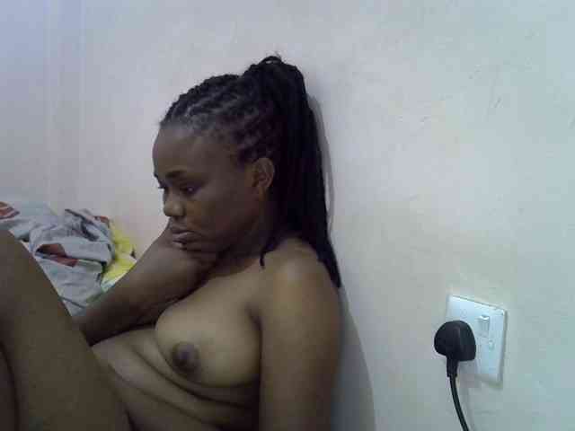 Ebonybootygirl webcam