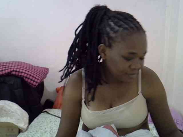 Ebonybootygirl webcam