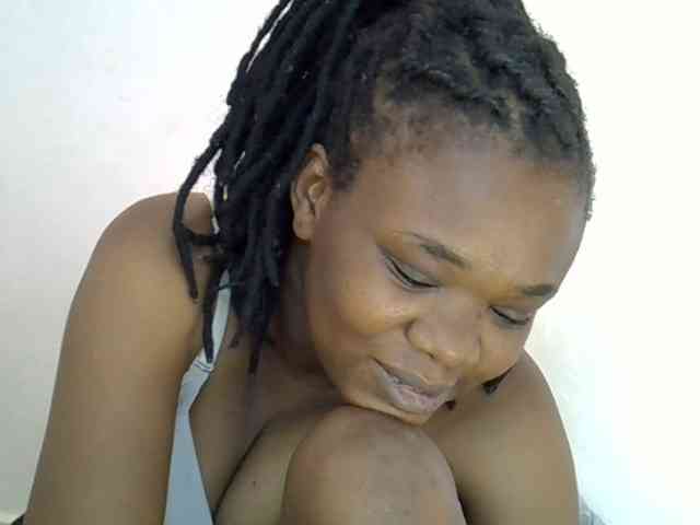 Ebonybootygirl webcam