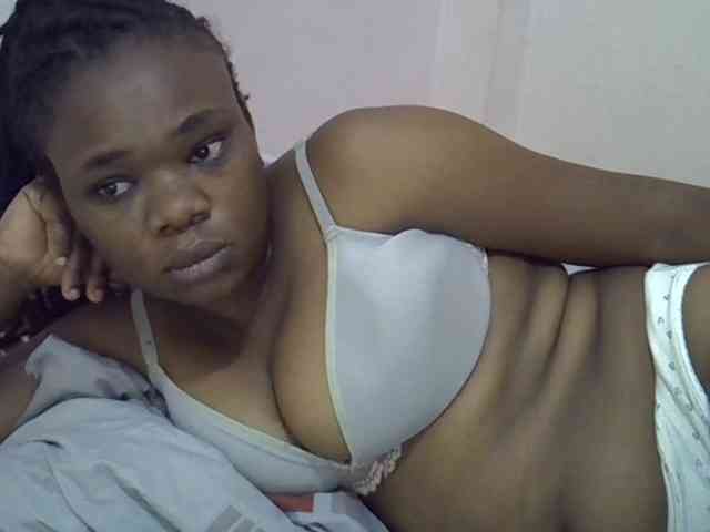 Ebonybootygirl webcam