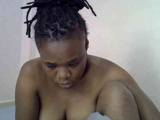 Ebonybootygirl webcam