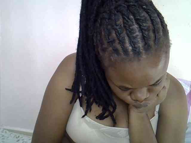 Ebonybootygirl webcam