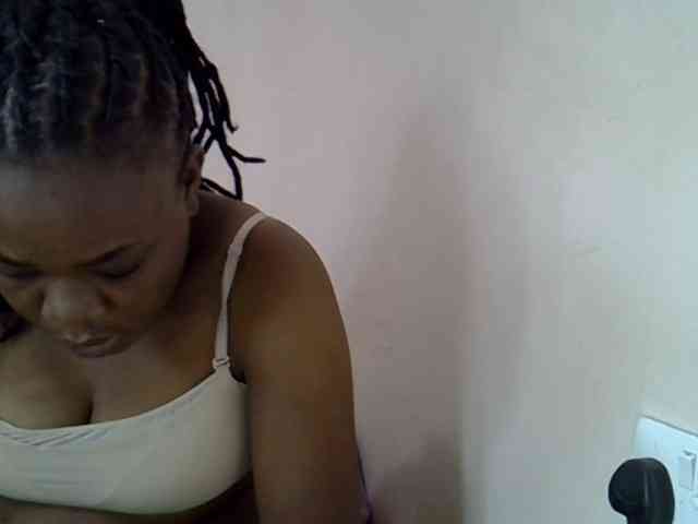 Ebonybootygirl webcam