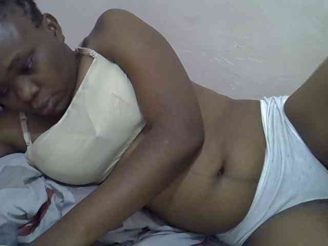 Ebonybootygirl webcam