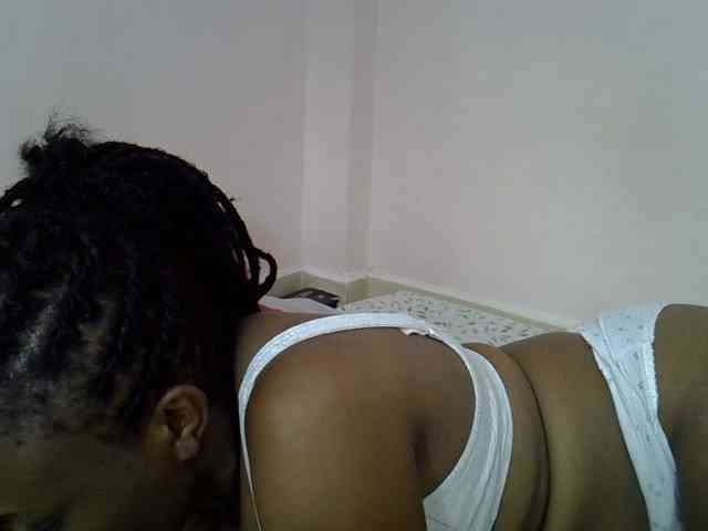 Ebonybootygirl webcam