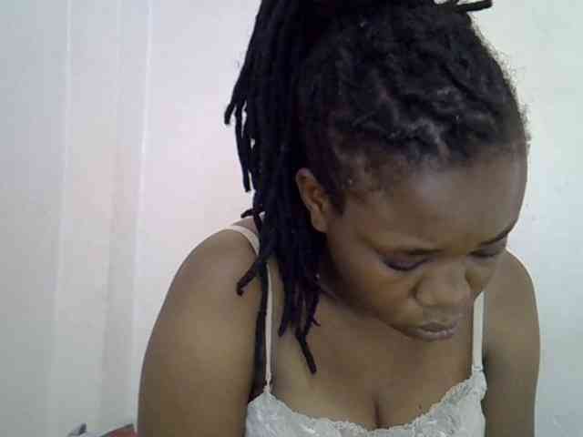 Ebonybootygirl webcam