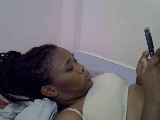 Ebonybootygirl webcam