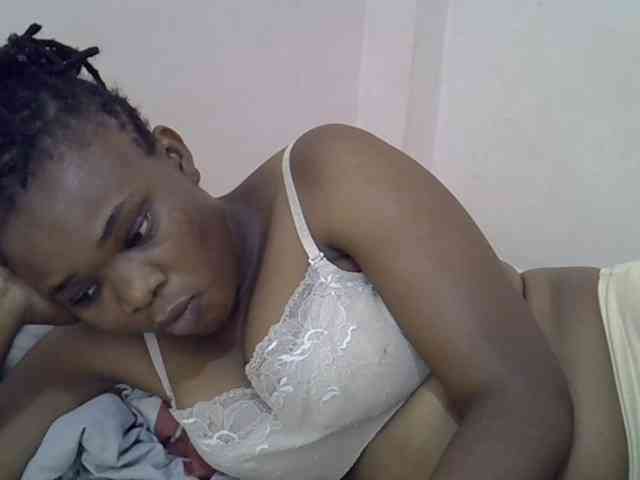 Ebonybootygirl webcam