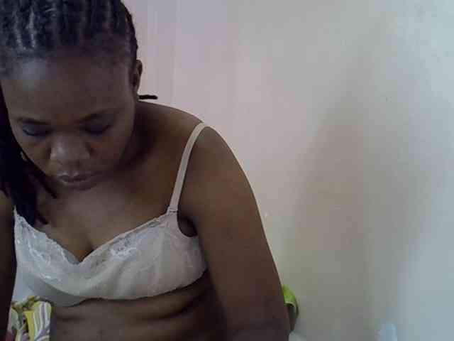 Ebonybootygirl webcam