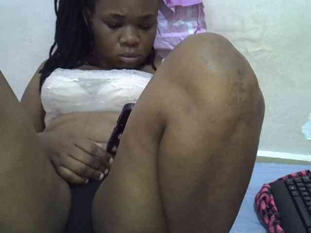 Ebonybootygirl webcam