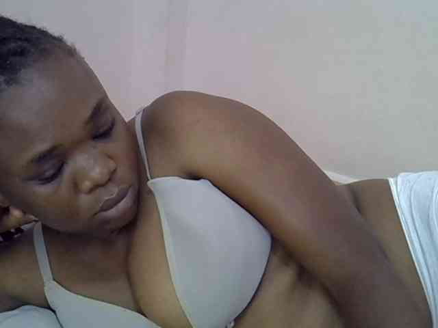 Ebonybootygirl webcam