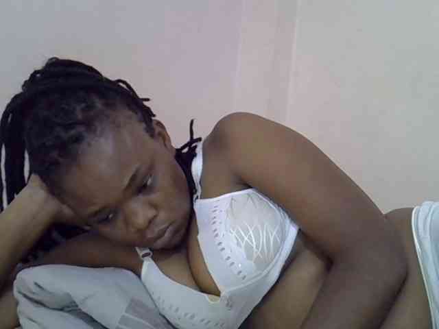 Ebonybootygirl webcam