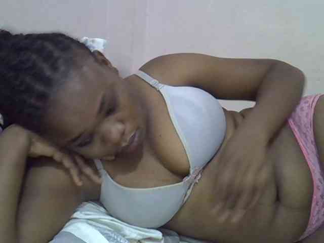 Ebonybootygirl webcam