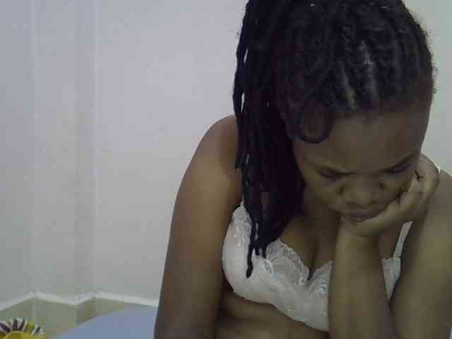 Ebonybootygirl webcam