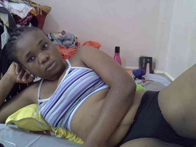 Ebonybootygirl webcam