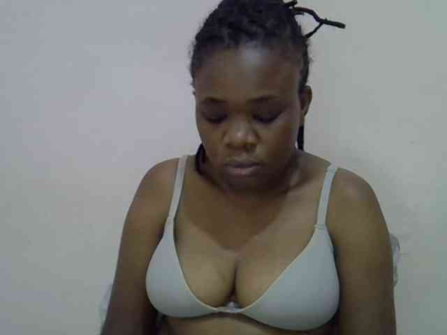 Ebonybootygirl webcam