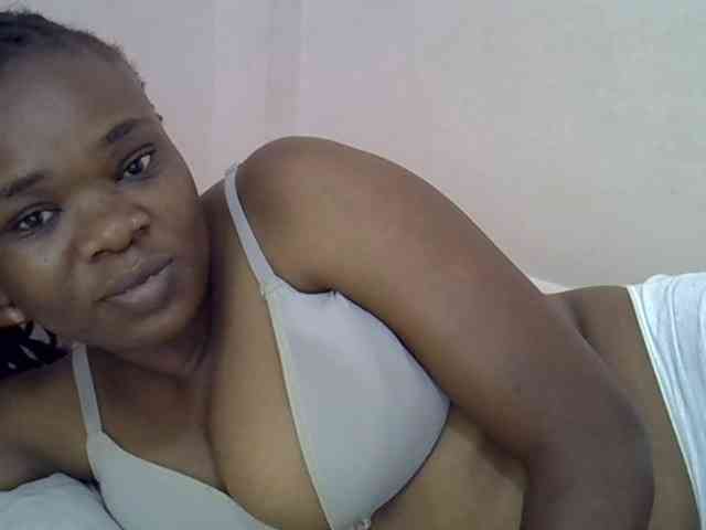 Ebonybootygirl webcam