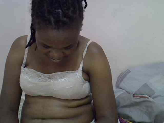 Ebonybootygirl webcam