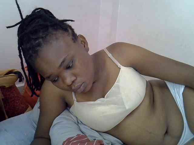 Ebonybootygirl webcam