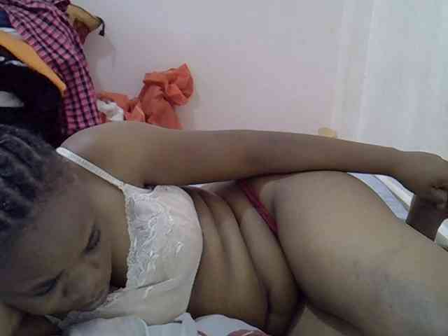 Ebonybootygirl webcam