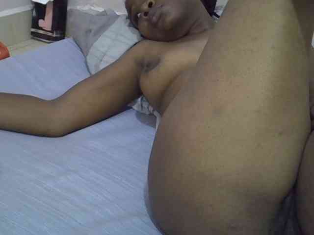 Ebonybootygirl webcam