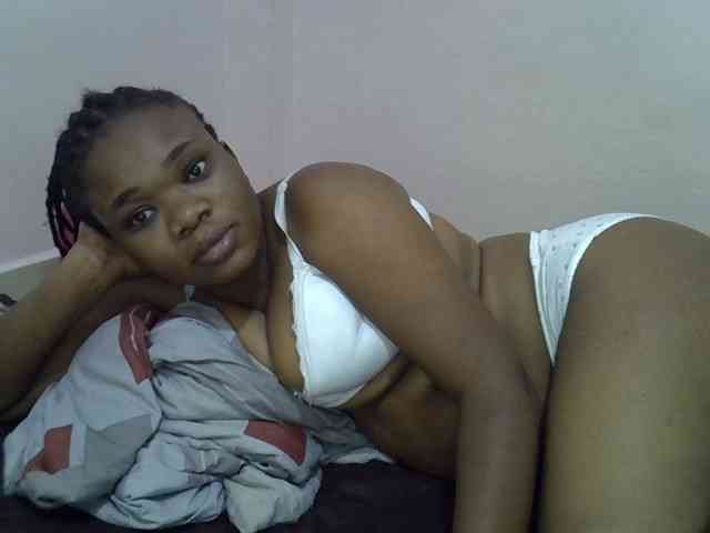 Ebonybootygirl webcam