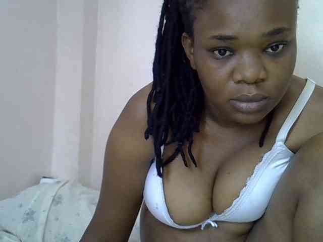 Ebonybootygirl webcam