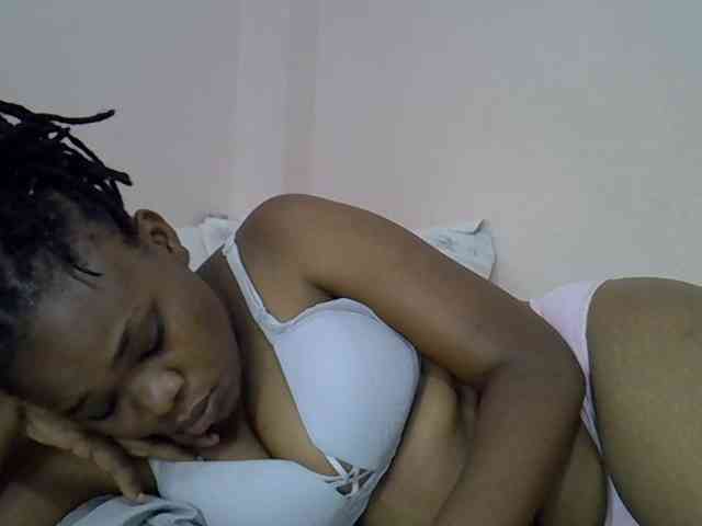 Ebonybootygirl webcam