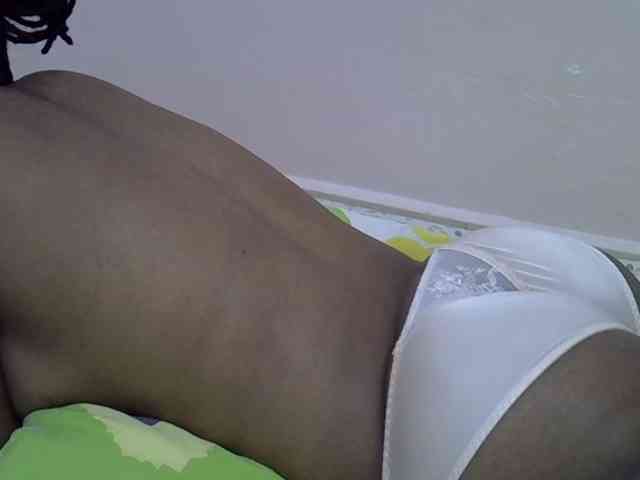 Ebonybootygirl webcam