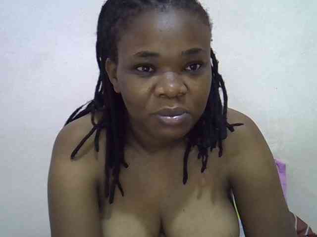 Ebonybootygirl webcam