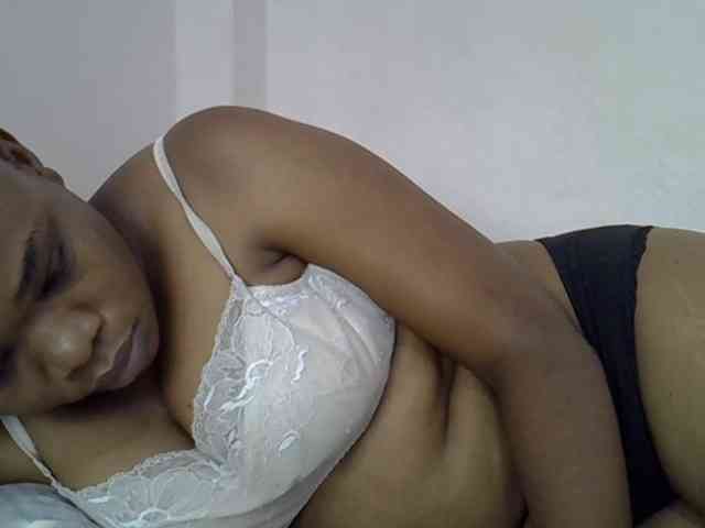 Ebonybootygirl webcam