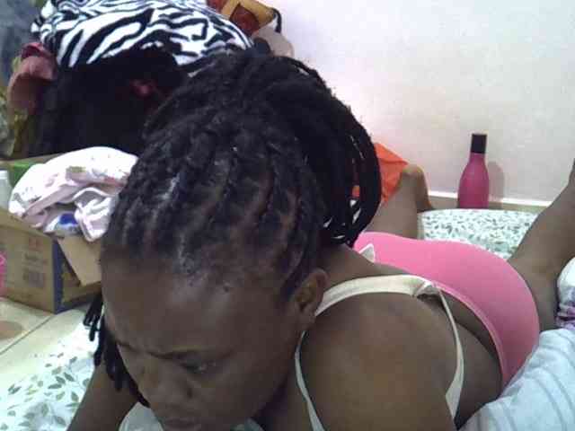 Ebonybootygirl webcam