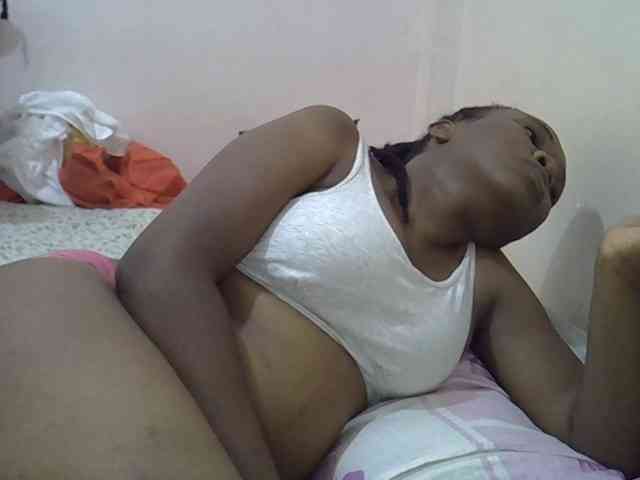 Ebonybootygirl webcam