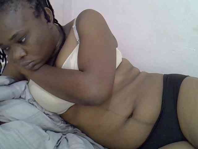 Ebonybootygirl webcam