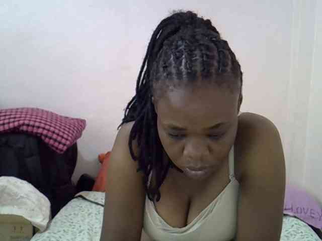 Ebonybootygirl webcam