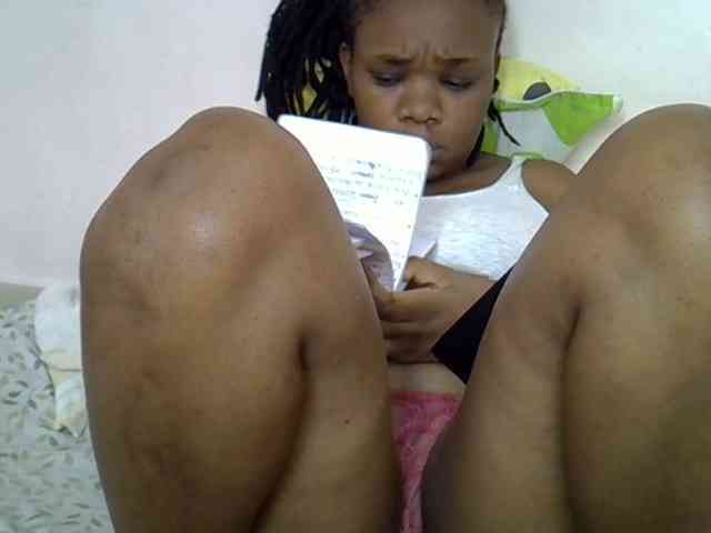 Ebonybootygirl webcam