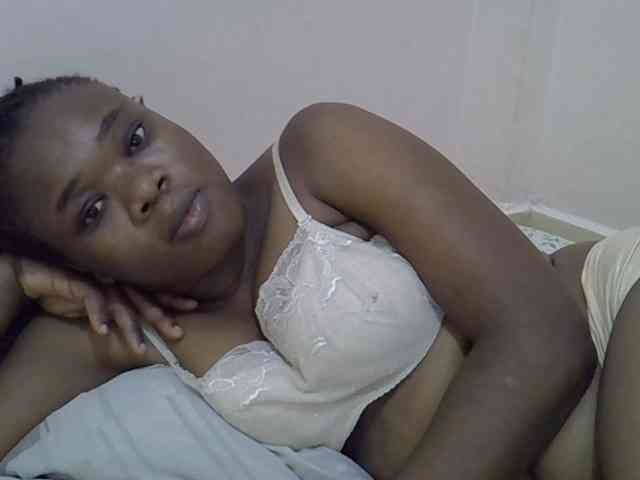 Ebonybootygirl webcam