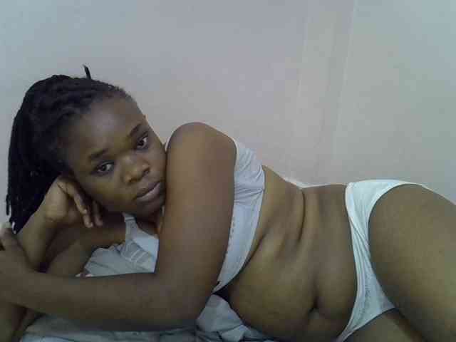 Ebonybootygirl webcam