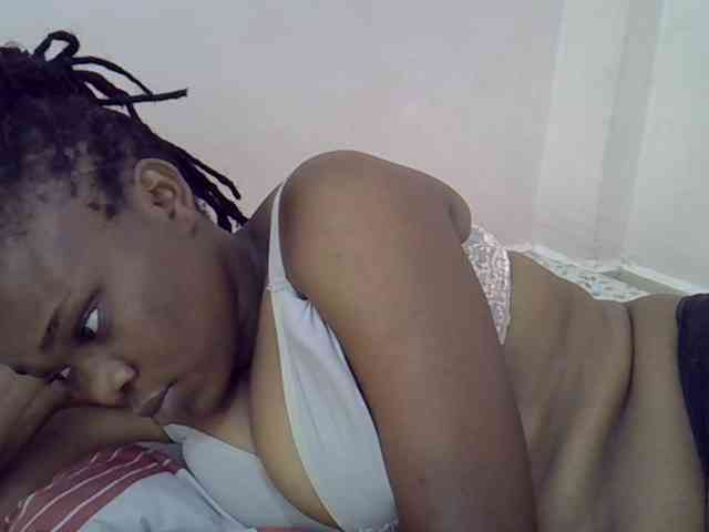 Ebonybootygirl webcam