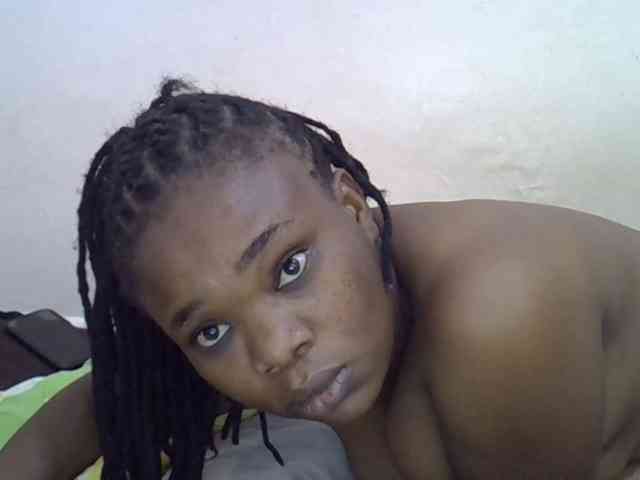 Ebonybootygirl webcam